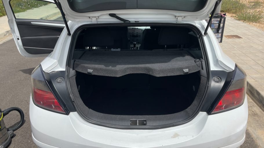 Limpieza integral de coche a domicilio en mallorca